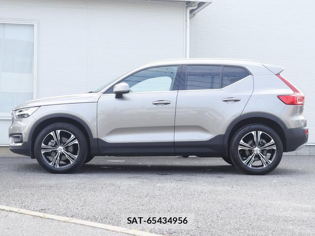Volvo XC40 2021-06 8360609-10