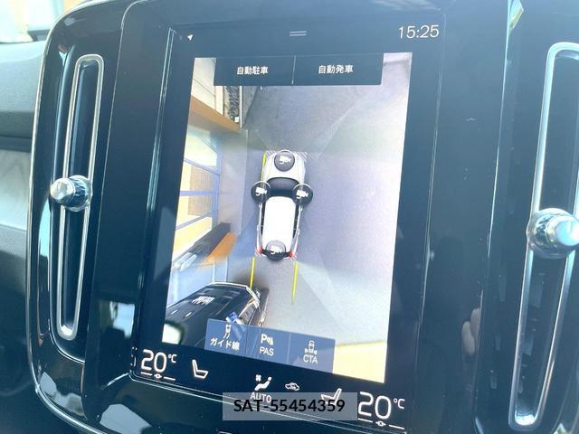 Volvo XC40 2019-11 8361007-8