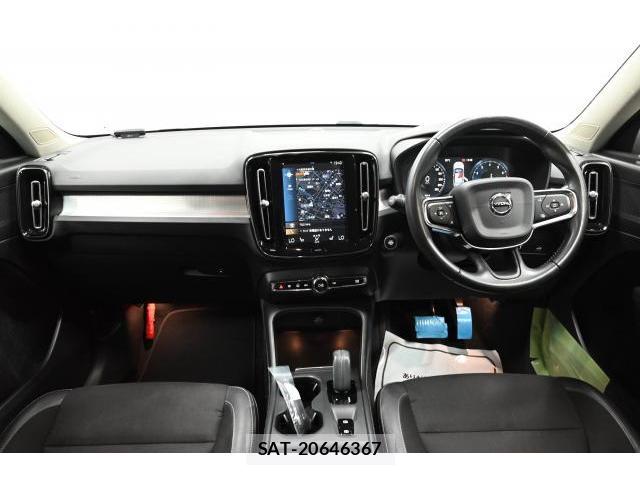 Volvo XC40 2020-03 8361895-2