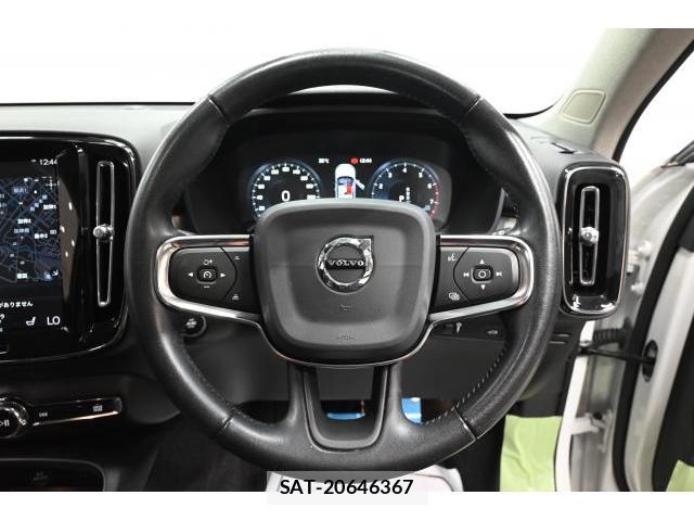 Volvo XC40 2020-03 8361895-3