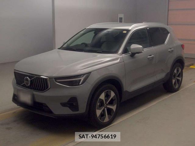 Volvo XC40 2024-09 8362081-0