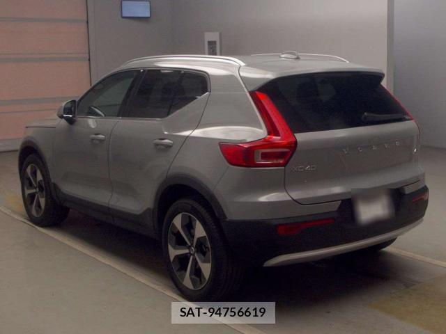 Volvo XC40 2024-09 8362081-1