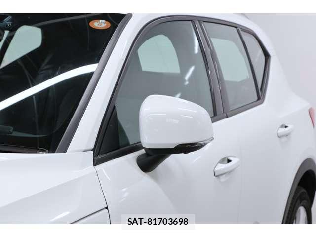 Volvo XC40 2022-01 8363753-14