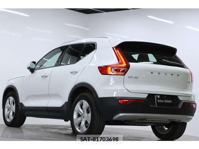 Volvo XC40 2022-01 8363753-5