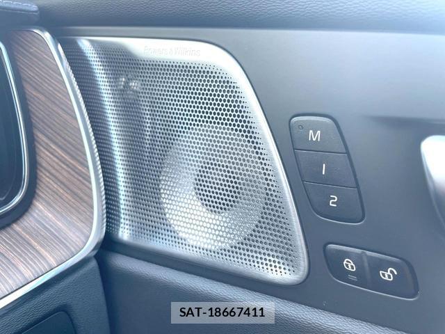 Volvo XC60 2023-12 8361008-5