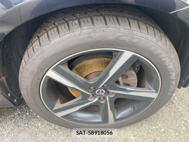Volvo XC60 2014-12 8361086-6