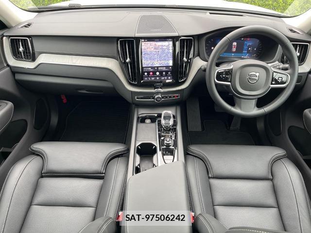Volvo XC60 2025-12 8361089-1