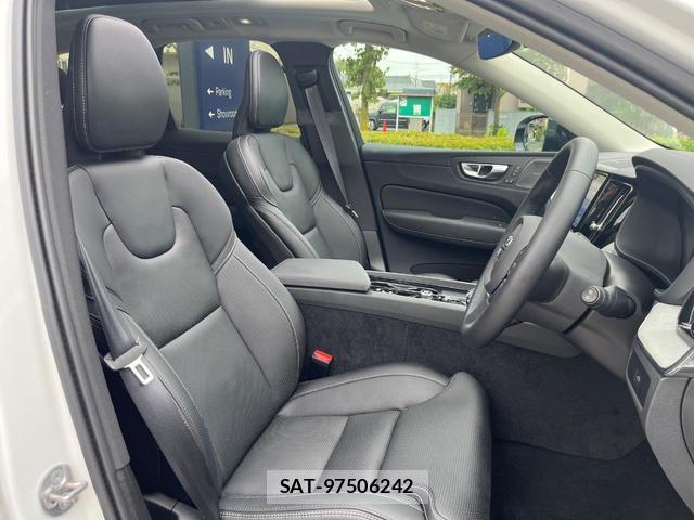 Volvo XC60 2025-12 8361089-10