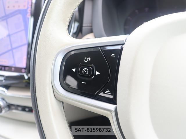 Volvo XC60 2021-10 8361098-13