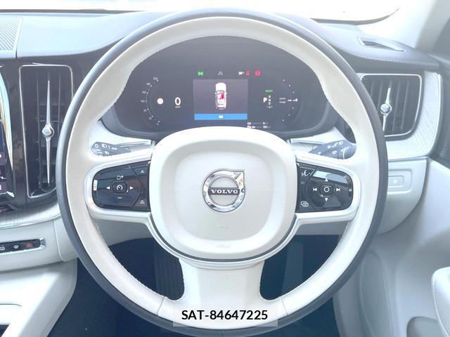 Volvo XC60 2022-06 8361544-11