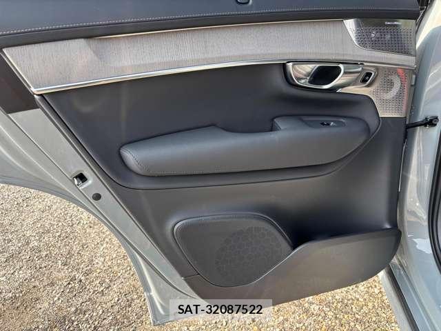 Volvo XC90 2025-04 8361836-11