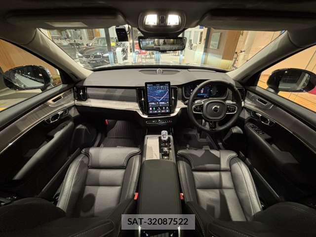 Volvo XC90 2025-04 8361836-17