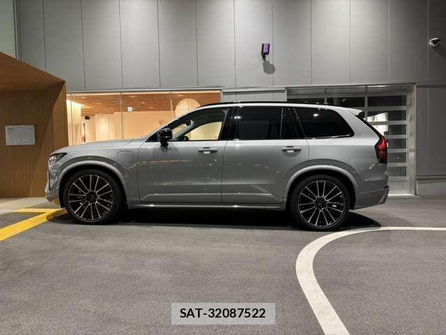Volvo XC90 2025-04 8361836-19