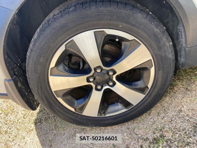 Subaru XV HYBRID 2013-07 8360865-8