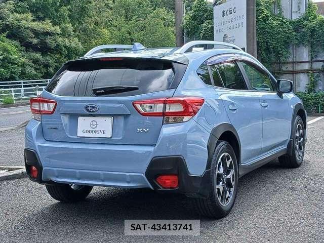 Subaru XV 2017-10 8360660-3