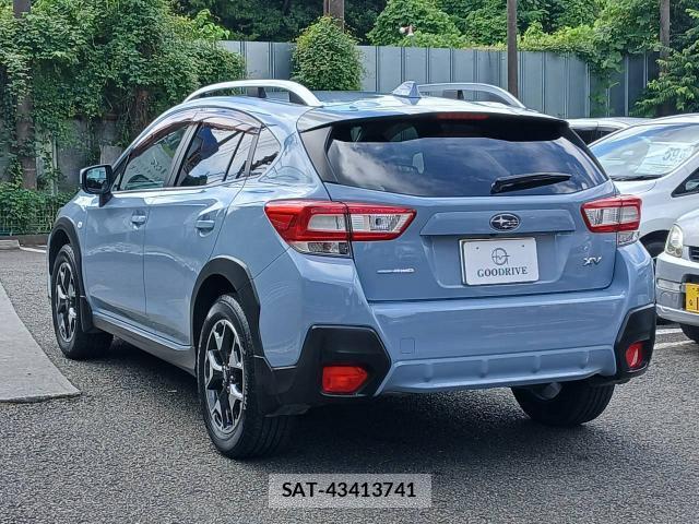 Subaru XV 2017-10 8360660-4