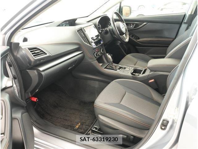 Subaru XV 2017-06 8361046-18