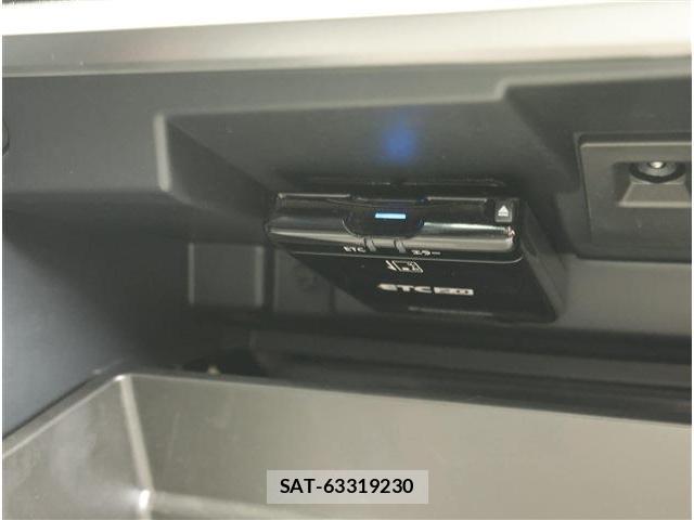 Subaru XV 2017-06 8361046-4