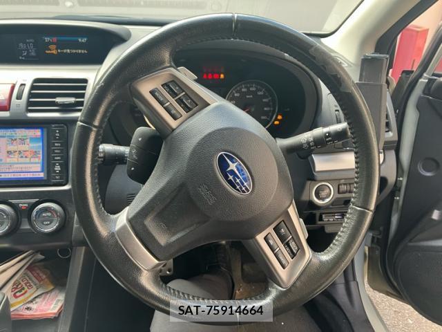 Subaru XV 2014-06 8361085-8