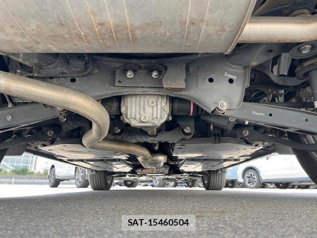 Subaru XV 2017-08 8362424-17