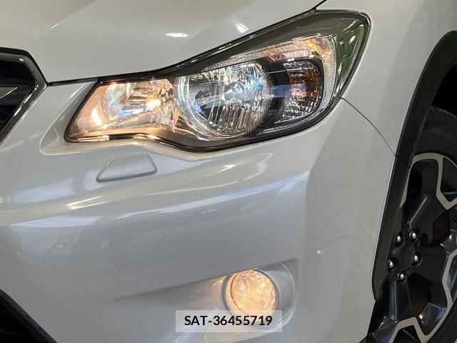 Subaru XV 2013-08 8362760-11