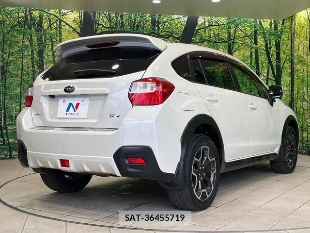 Subaru XV 2013-08 8362760-16