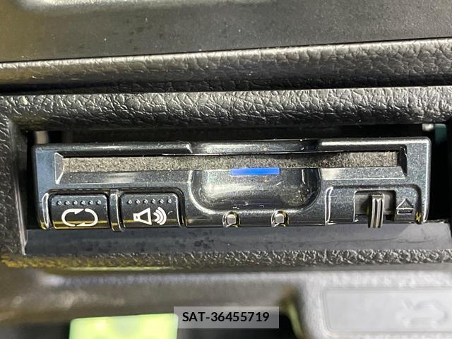Subaru XV 2013-08 8362760-6