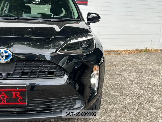 Toyota YARIS CROSS 2022-02 8360896-10