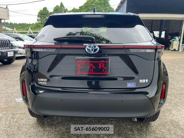 Toyota YARIS CROSS 2022-02 8360896-5