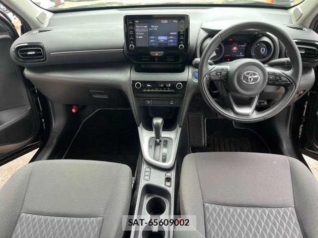 Toyota YARIS CROSS 2022-02 8360896-8