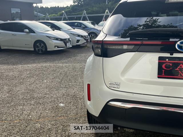 Toyota YARIS CROSS 2022-12 8360897-12