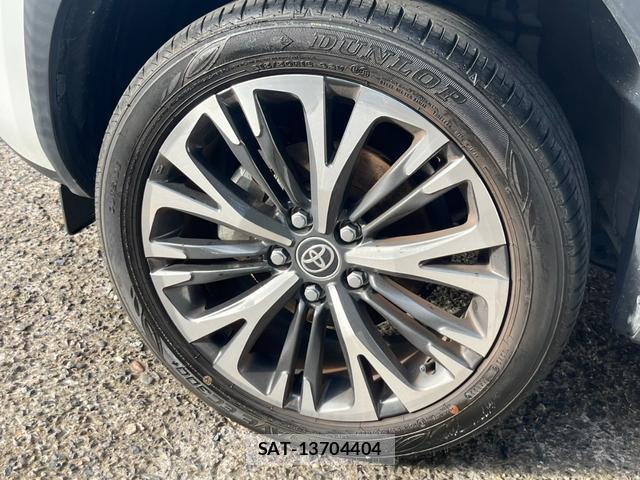 Toyota YARIS CROSS 2022-12 8360897-8