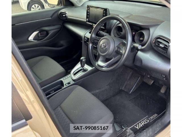 Toyota YARIS CROSS 2022-07 8361149-2