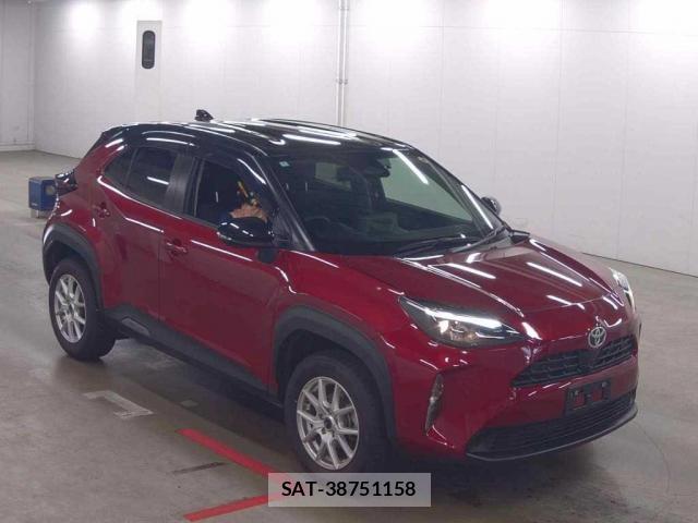 Toyota YARIS CROSS 2024-04 8361238-3