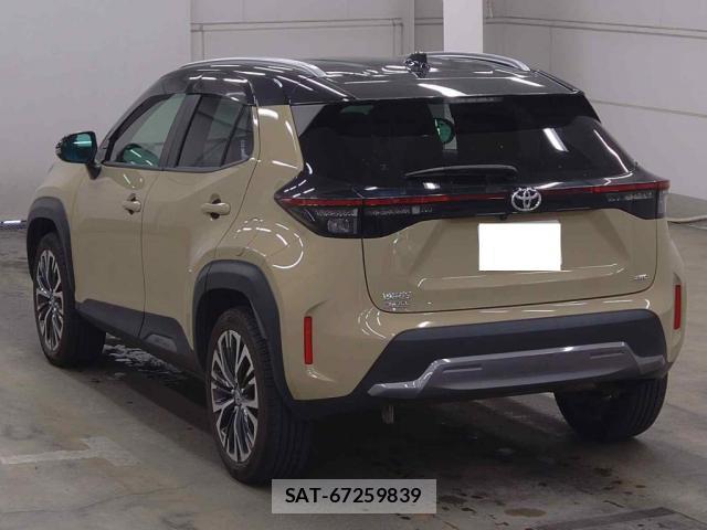 Toyota YARIS CROSS 2022-11 8361275-1