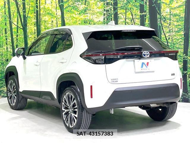 Toyota YARIS CROSS 2021-12 8361495-16