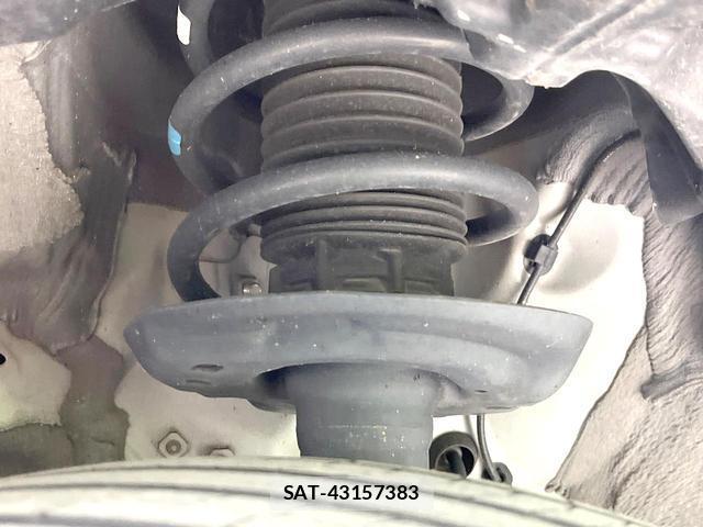 Toyota YARIS CROSS 2021-12 8361495-19