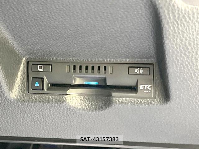 Toyota YARIS CROSS 2021-12 8361495-5