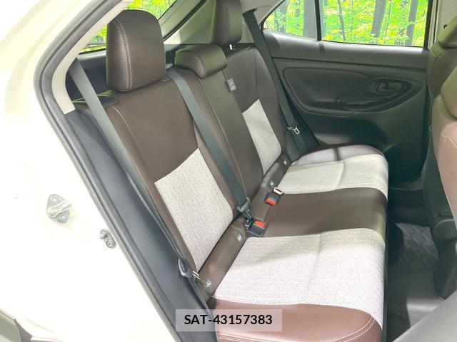Toyota YARIS CROSS 2021-12 8361495-9