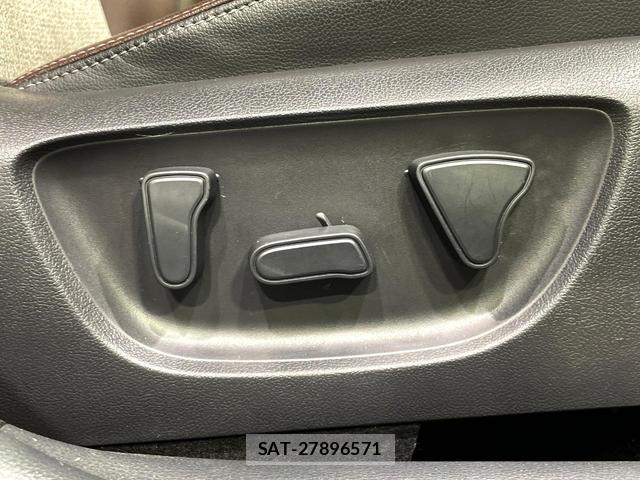 Toyota YARIS CROSS 2022-03 8361528-8