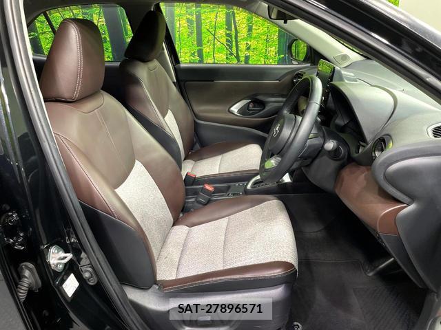 Toyota YARIS CROSS 2022-03 8361528-9