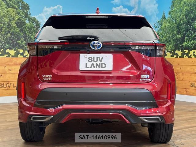 Toyota YARIS CROSS 2023-04 8361660-15