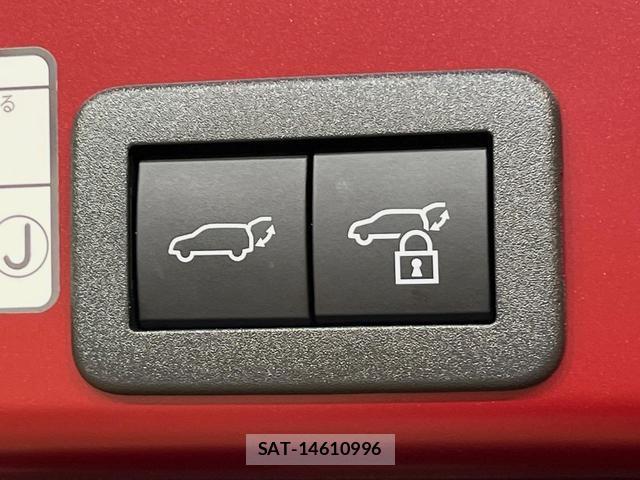 Toyota YARIS CROSS 2023-04 8361660-6