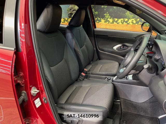 Toyota YARIS CROSS 2023-04 8361660-9