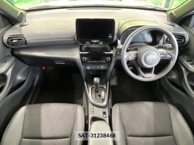 Toyota YARIS CROSS 2024-05 8361683-1