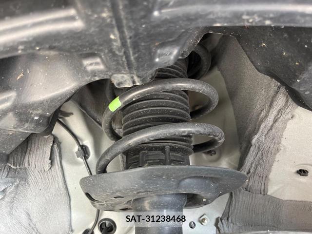 Toyota YARIS CROSS 2024-05 8361683-19
