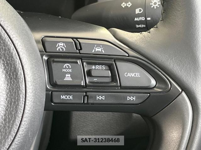 Toyota YARIS CROSS 2024-05 8361683-4