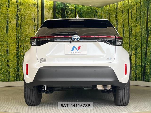 Toyota YARIS CROSS 2023-10 8362030-14