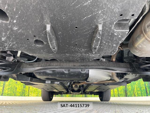Toyota YARIS CROSS 2023-10 8362030-18