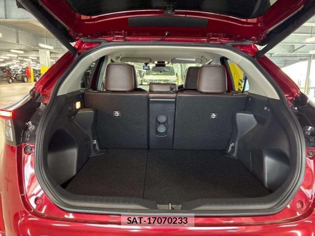 Toyota YARIS CROSS 2022-01 8362169-6